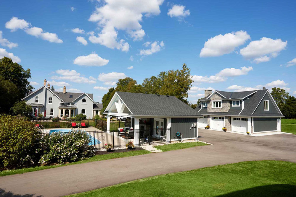 New residential excavation work supports the house, pool house, guest house, extra garage and farmhouse on this large estate.
